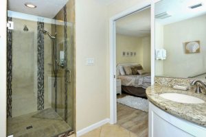 Attached 2nd Bathroom